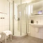 Zum Loewen Hotel 3*