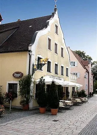 Zum Loewen 3*